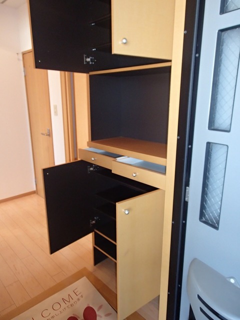 玄関　収納力の高いシューズボックスです！