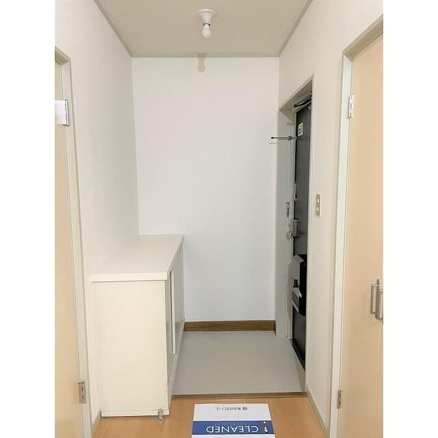 玄関　別号室の参考写真です。