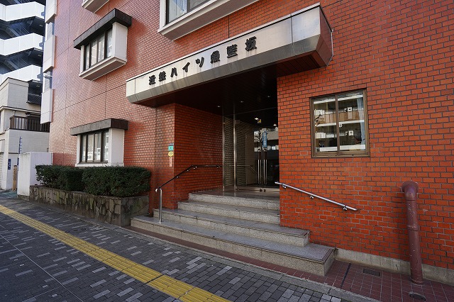 エントランス　エントランス