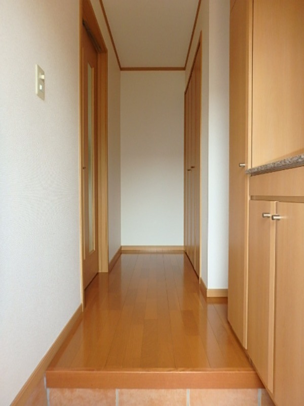 玄関　図面と現状に相違がある場合には現状を優先