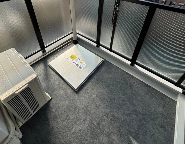 バルコニー　お洗濯にも便利なバルコニー付き