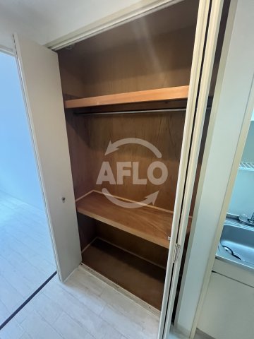 収納　リアライズ西淡路　クローゼット