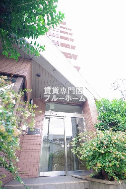 建物外観　9階建て鉄筋コンクリート造のマンションです！