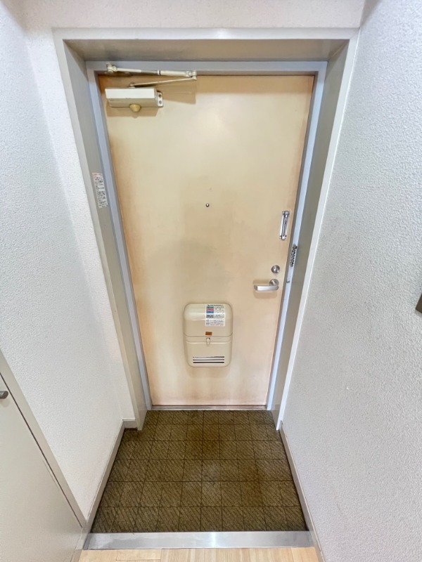 玄関　※他部屋写真参考