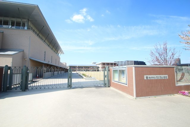 小学校　長久手市立市が洞小学校（小学校）まで800m