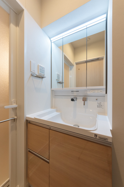 洗面設備　※写真は同タイプ住戸です。