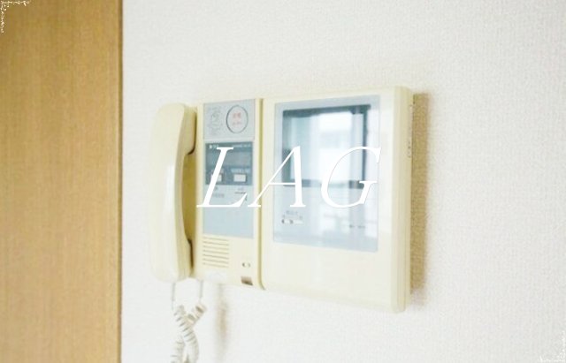 セキュリティ　モニターつきインターホンです。