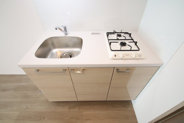 キッチン　※別号室の参考写真です