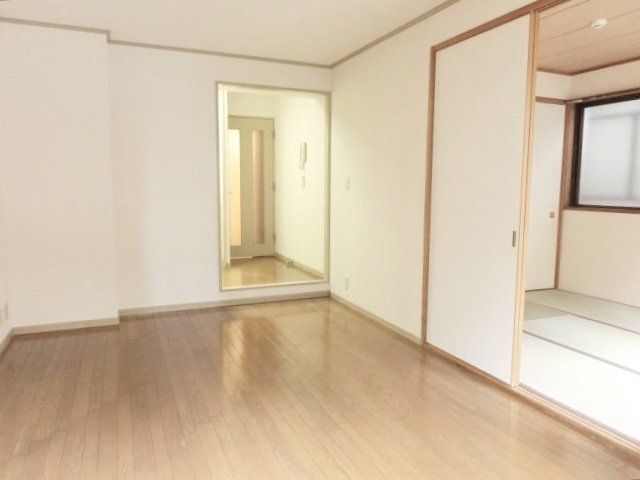 その他部屋・スペース　★開放的なリビング★