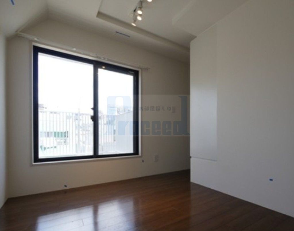 居室・リビング　※別部屋写真