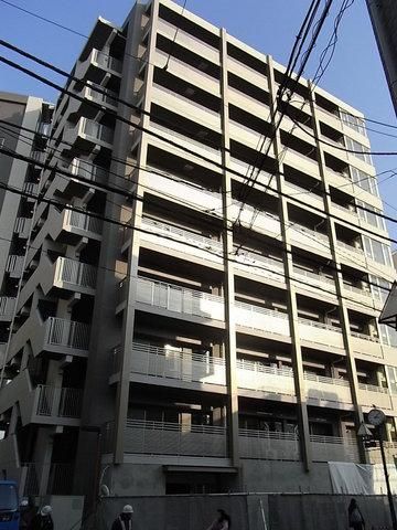 建物外観　重厚感あふれる外観・東中野駅前立地