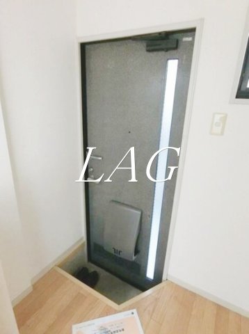 玄関　玄関です。