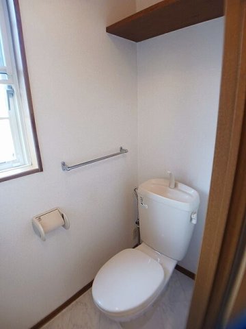 トイレ　コンパクトで使いやすいトイレです