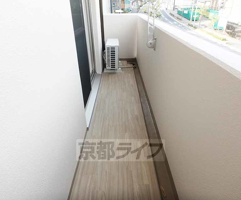 バルコニー　３階ベランダです