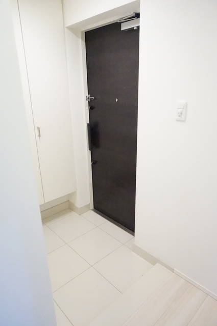 玄関　※別部屋同間取り写真