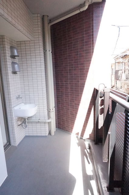 バルコニー　※別部屋同間取り写真