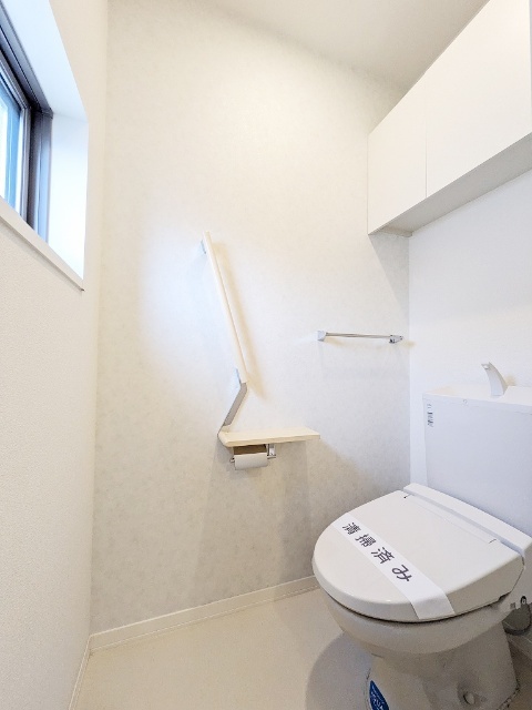 トイレ　シャワートイレ