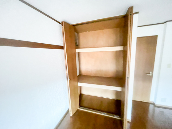 収納　※別号室の写真です。