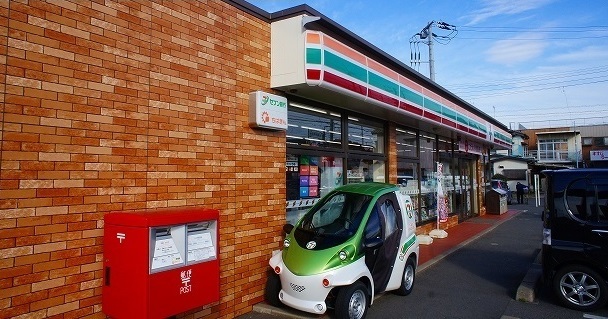 コンビニ　セブンイレブン（コンビニ）まで500m