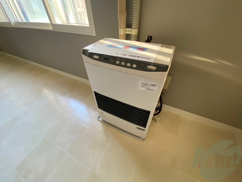 その他設備　灯油暖房です。札幌の寒い冬もこれで大丈夫！