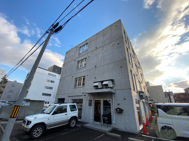 建物外観　札幌市中央区宮の森「パナシェ宮の森」