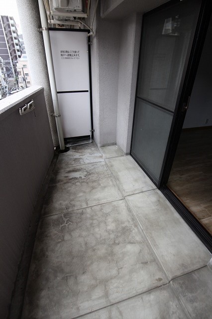 バルコニー　南東向きのバルコニー。参考写真