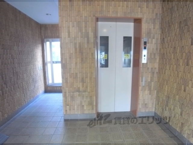 その他　エレベーター