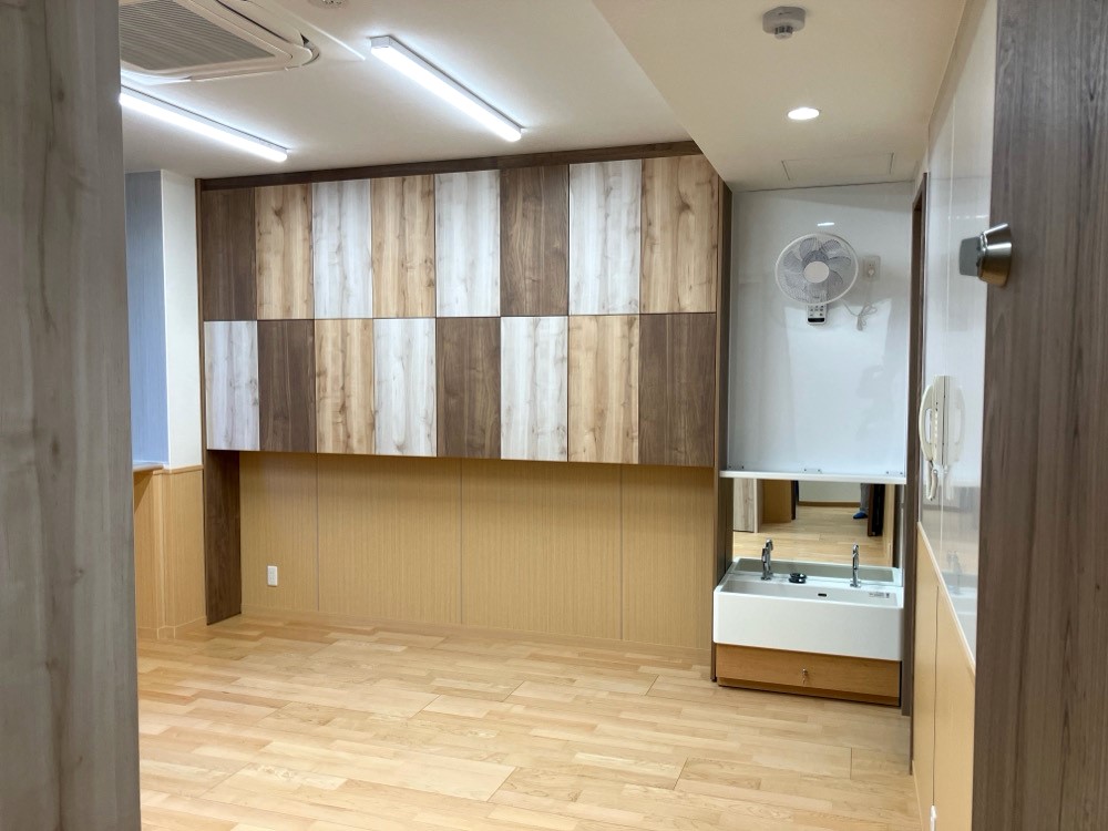 幼稚園・保育園　えにっくす成城保育園（幼稚園・保育園）まで221m