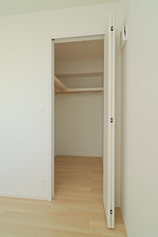 収納　図面と現状に相違がある場合には現状を優先