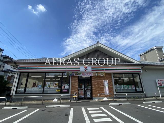 コンビニ　セブン-イレブン 葛飾鎌倉３丁目店（コンビニ）まで331m