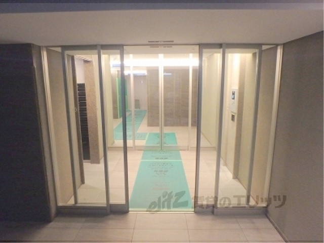 ロビー　ロビー