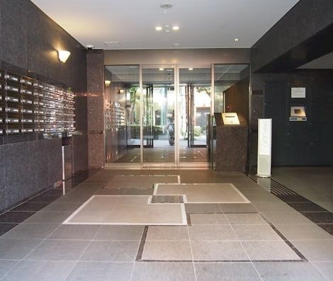 エントランス　☆共用設備もキレイ☆