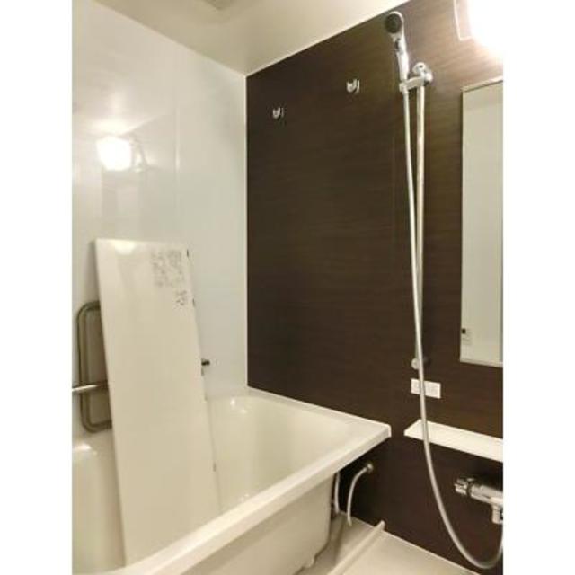 バス・シャワールーム　※写真は同タイプ住戸です。