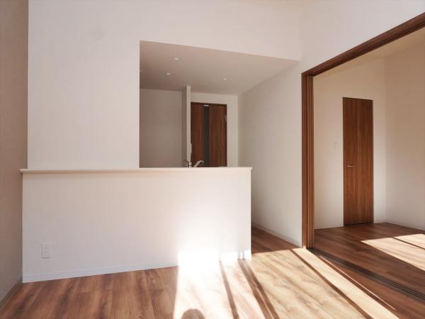 居室・リビング　内装