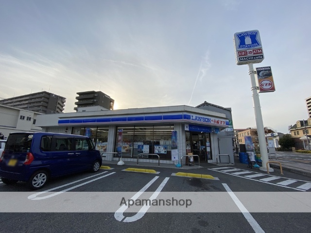 コンビニ　ローソン・ポプラ　岡工前店（コンビニ）まで804m