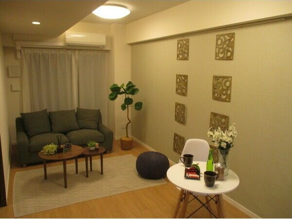 居室・リビング　名古屋で一番初期費用の安い賃貸専門の不動産会社です(^^)