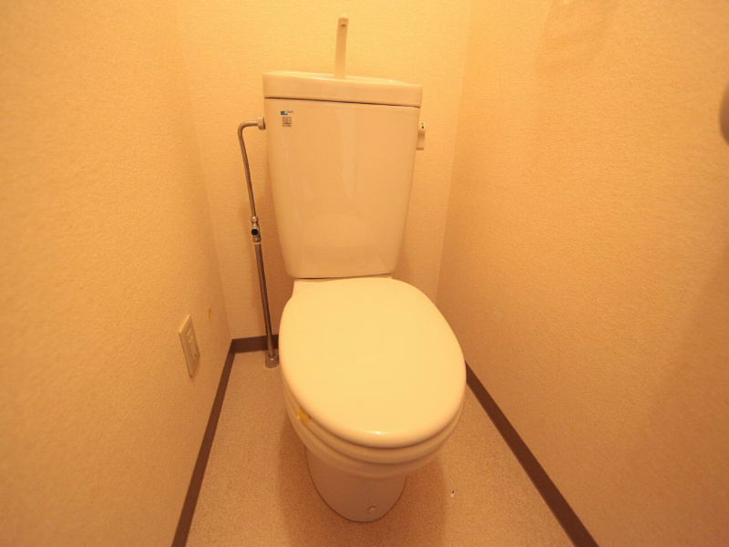 トイレ　トイレ（お風呂トイレ別）温水洗浄便座取り付け可