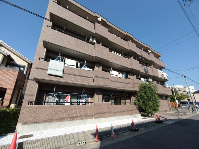 建物外観　外観　オートロック付　南向きバルコニー