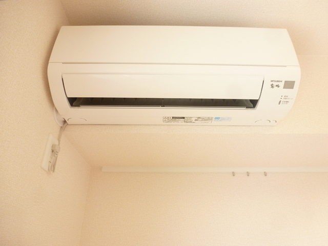 その他設備　エアコン３台ついてます。