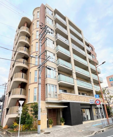 建物外観　トゥレーヌ北花田　外観タイル張り