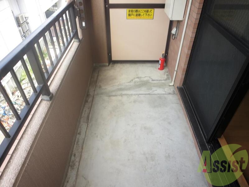 バルコニー　広めのバルコニーも魅力ですね。