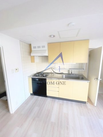 キッチン　キッチンです。