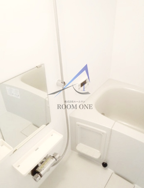 バス・シャワールーム　お風呂です。