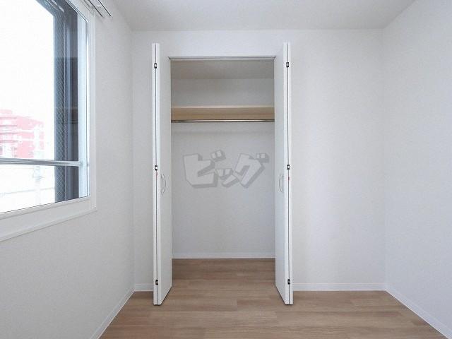 収納　壁一面広々クローゼット☆