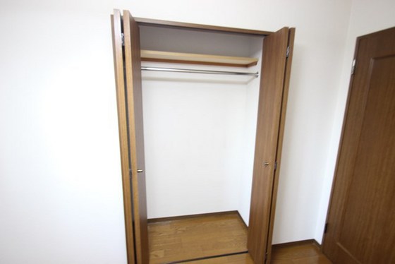 収納　※別室の写真です