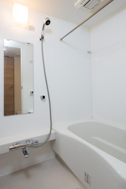 バス・シャワールーム　※写真は同タイプ住戸です。