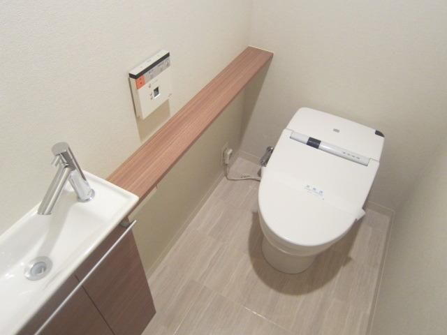 トイレ　★充実したトイレです★