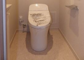 トイレ　ゆったりとした空間のトイレです