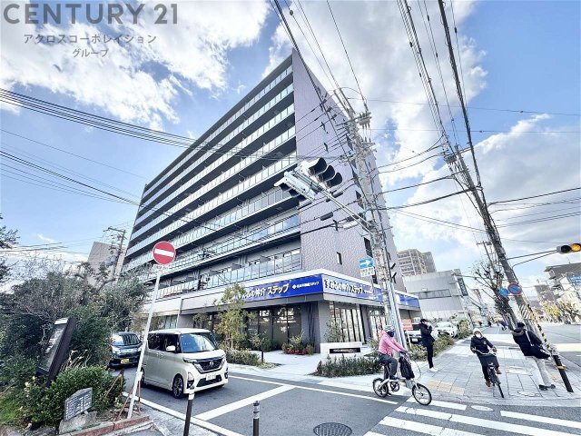 建物外観　オートロック・防犯カメラ付きで安心です！