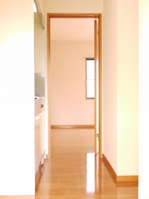 玄関　玄関より